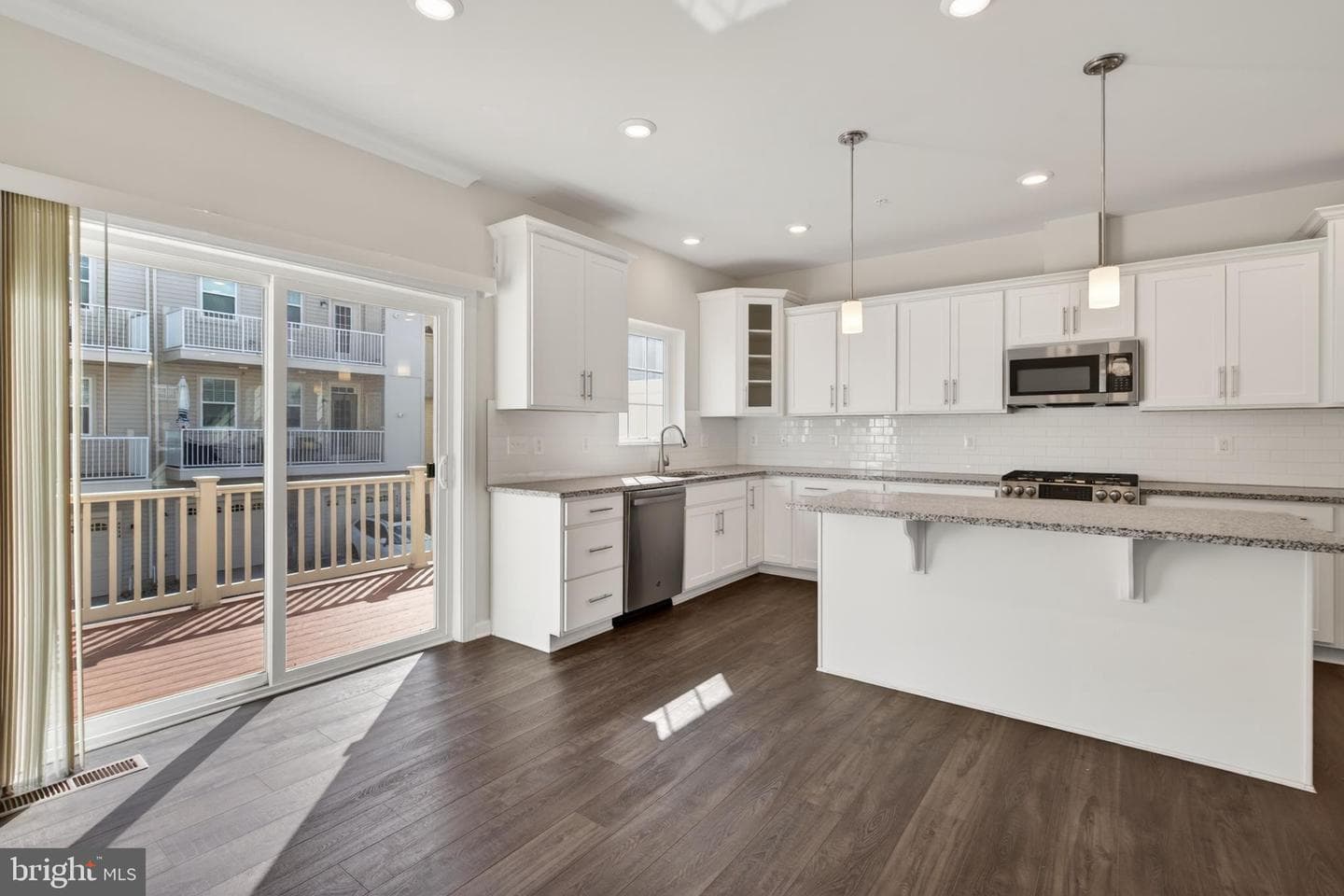 7120 Mchenry Mews photo 16