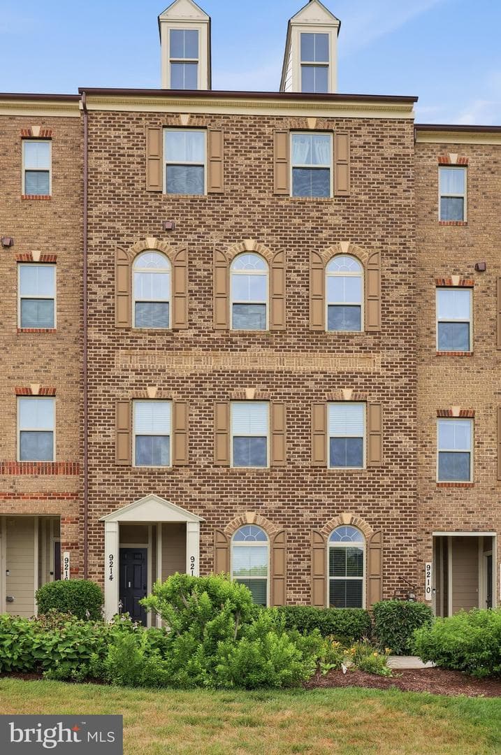 9212 Landon House Way, Frederick