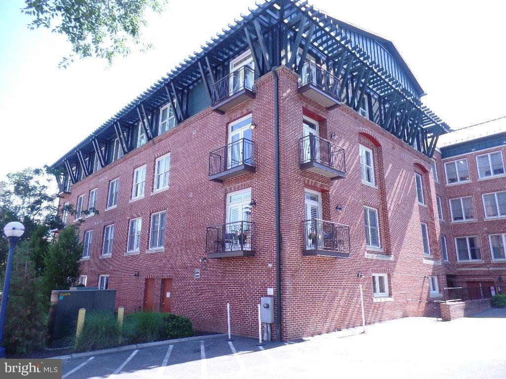 35 E All Saints Street #212 photo 8
