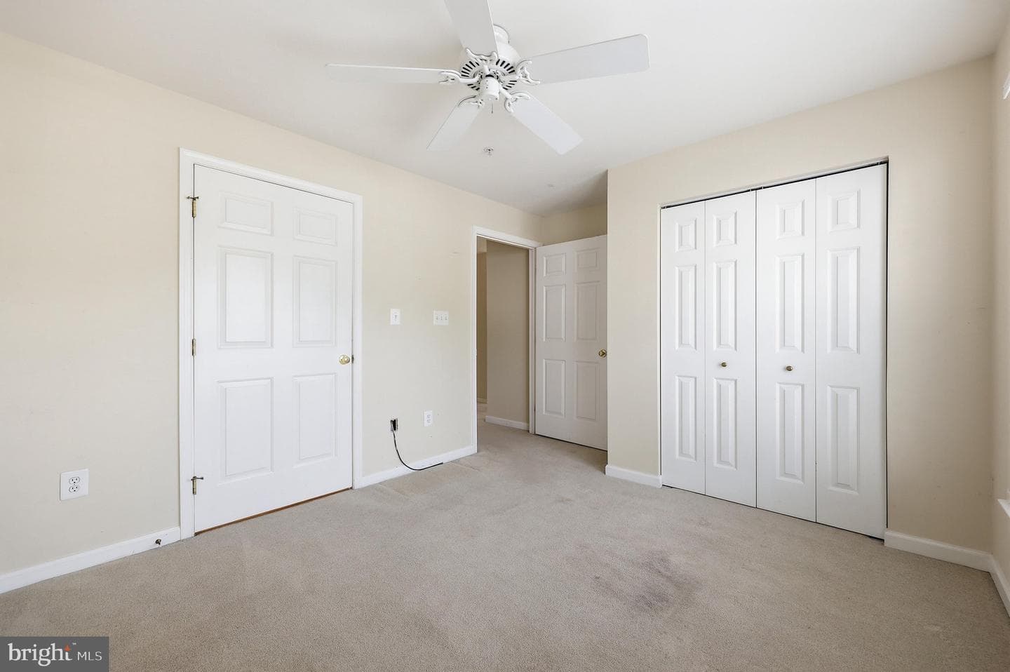 502 Leahy Court #2f photo 34