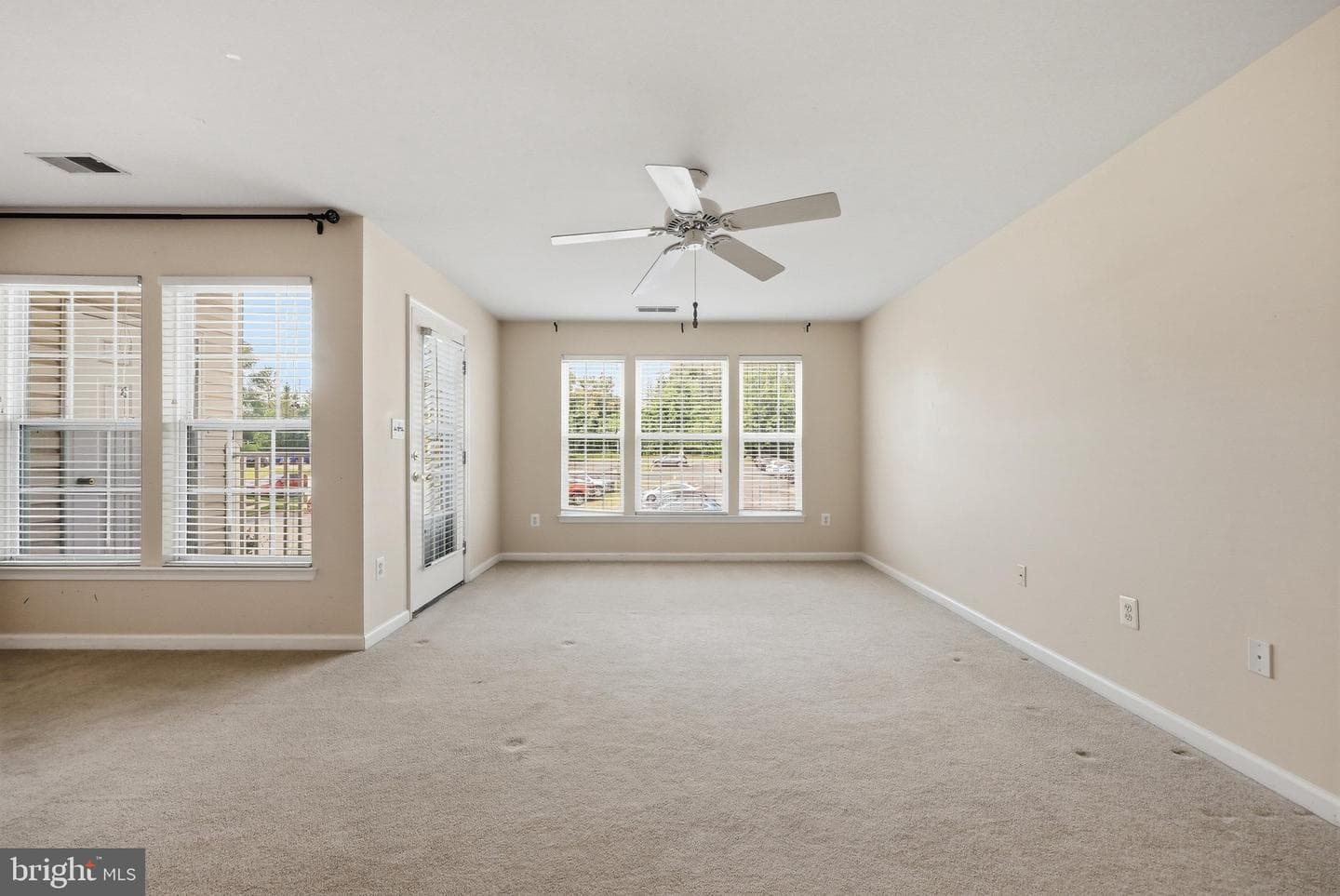 502 Leahy Court #2f photo 7