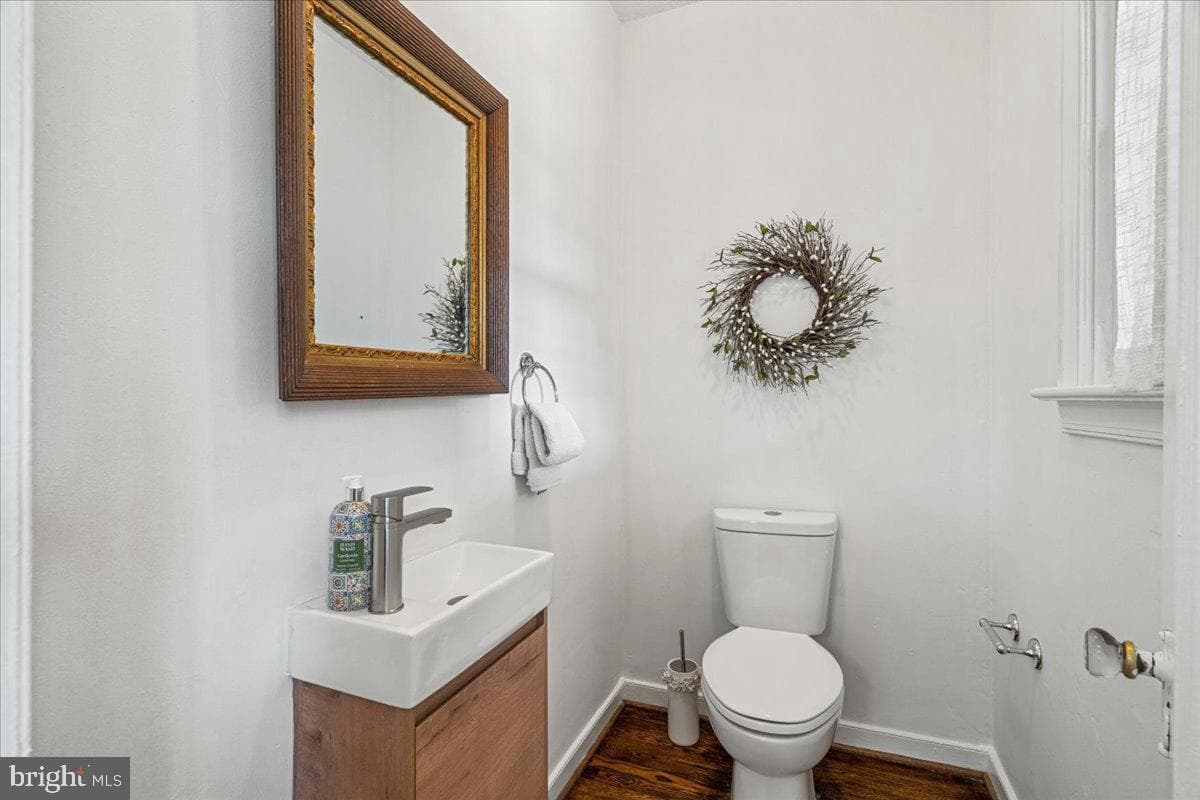 1606 N Market Street photo 20