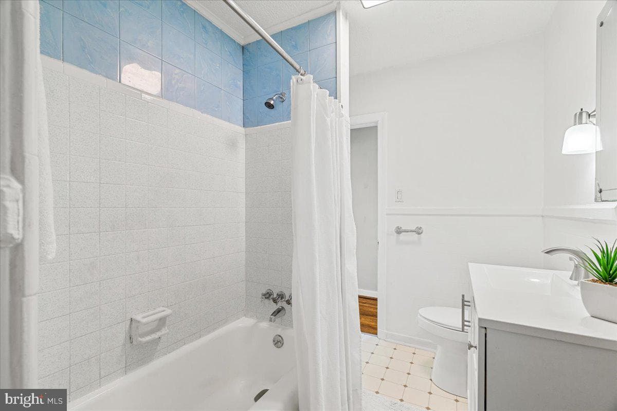 1606 N Market Street photo 27