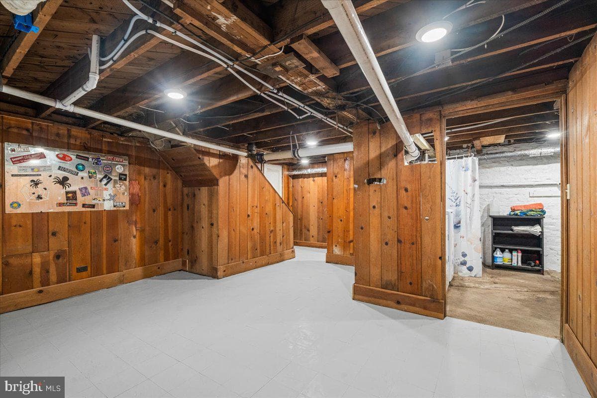 1606 N Market Street photo 36
