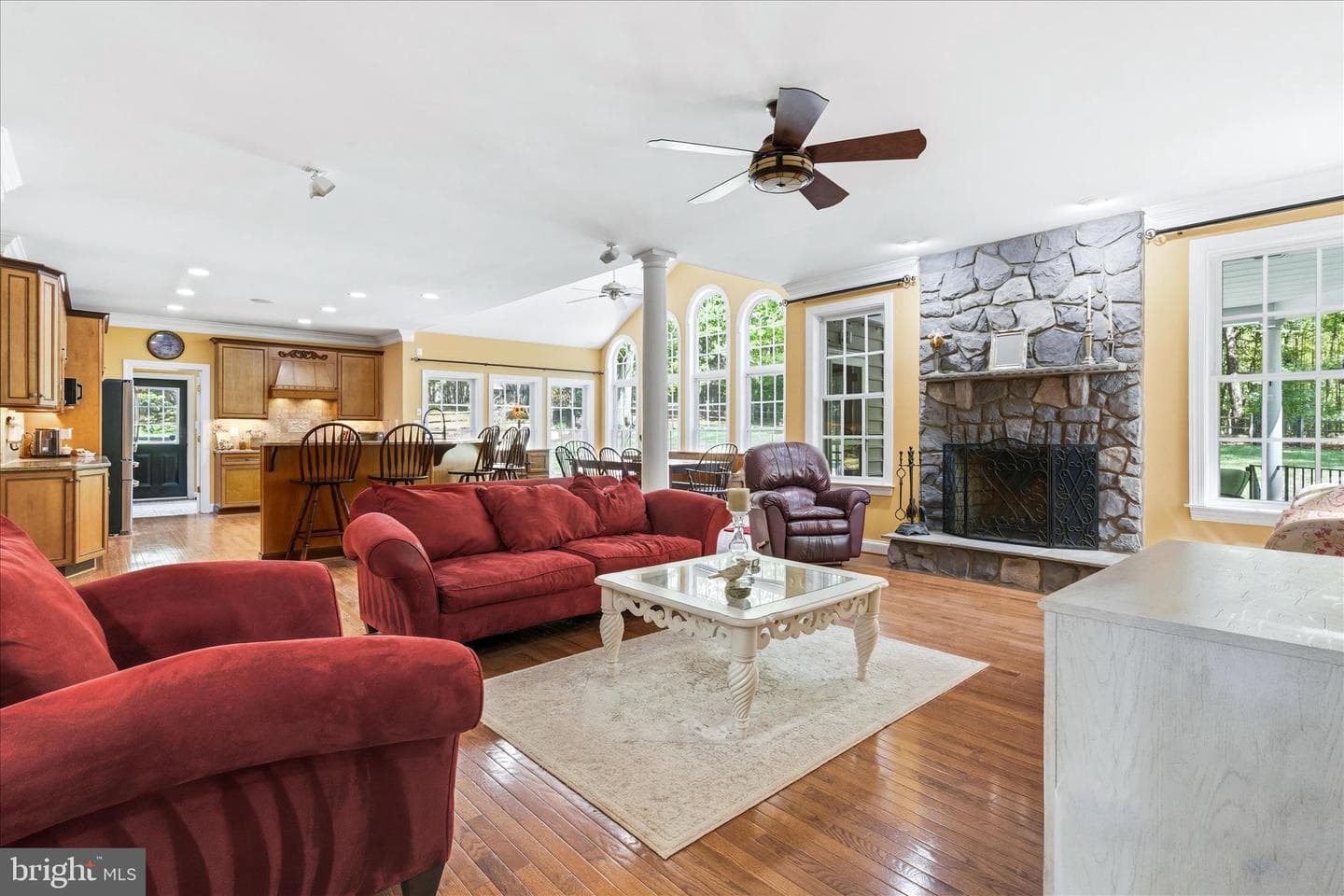 13903 Mitchell Ct photo 5