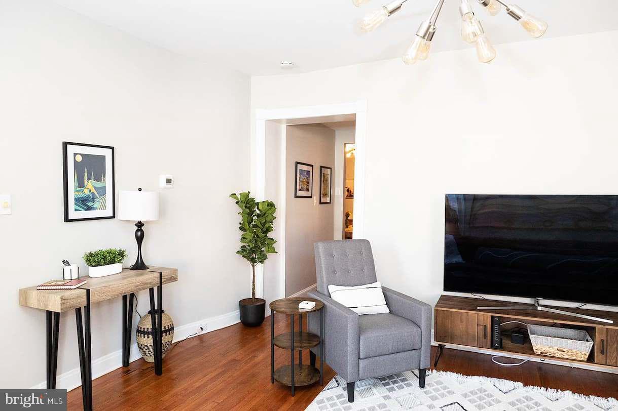 401 South Market Street Unit #1 photo 8