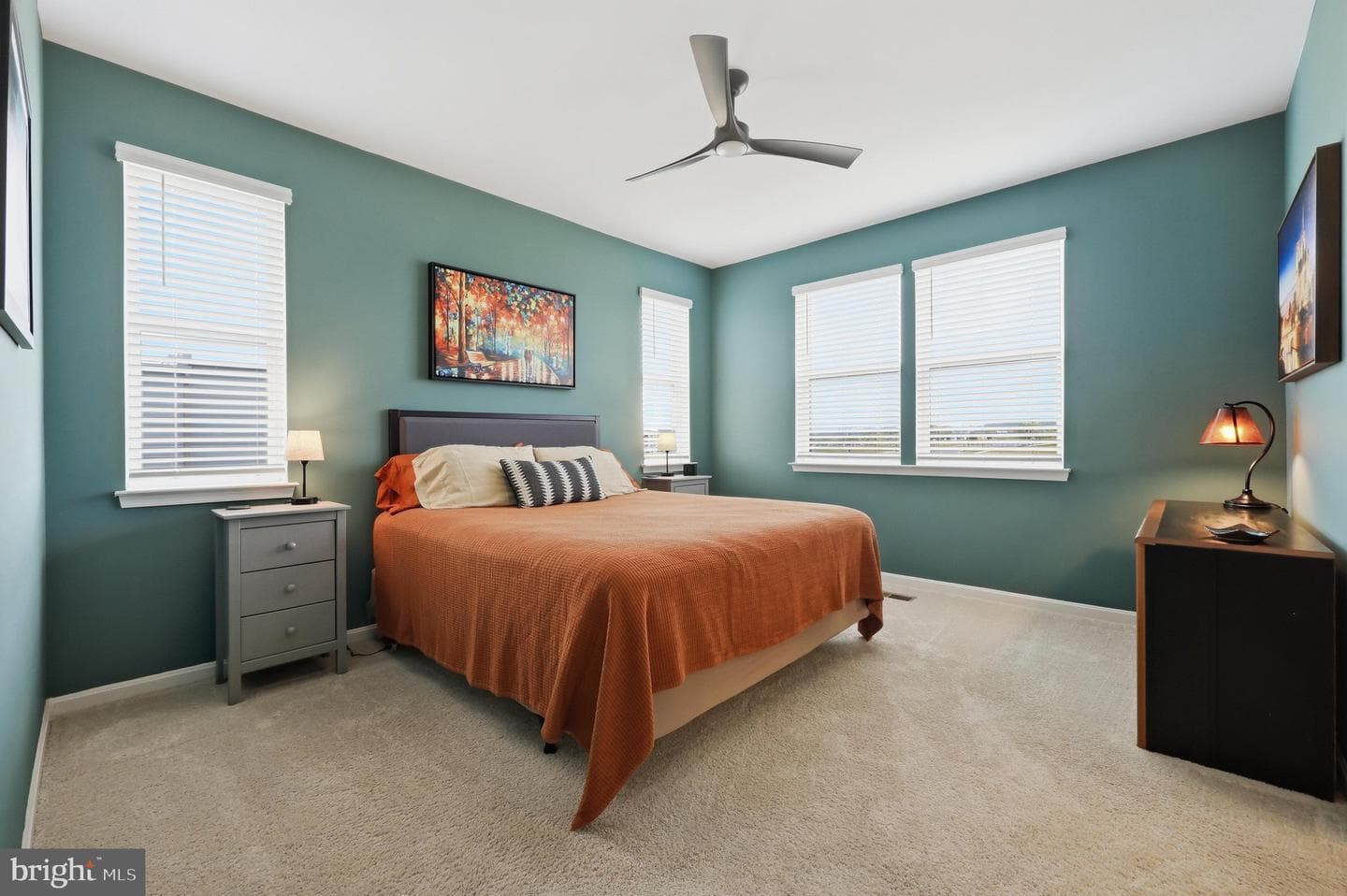 486 Tiller Street photo 20