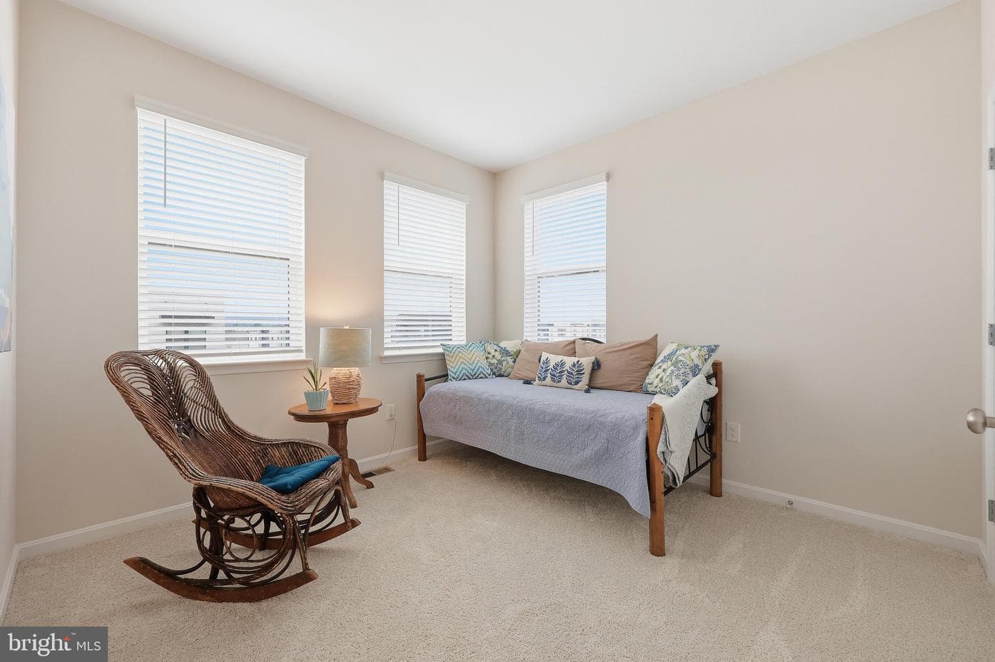 486 Tiller Street photo 29