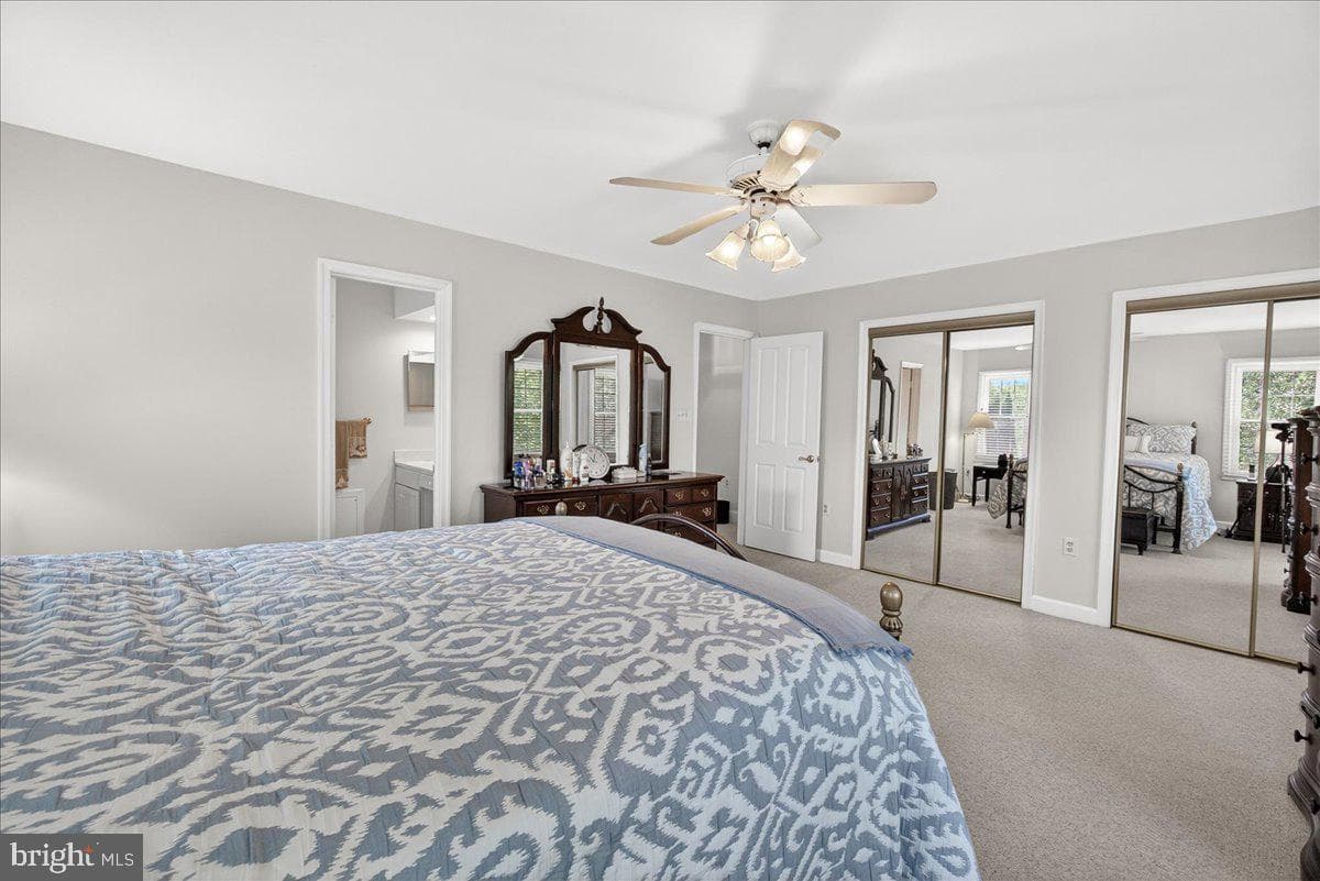 815 Dunbrooke Court photo 32