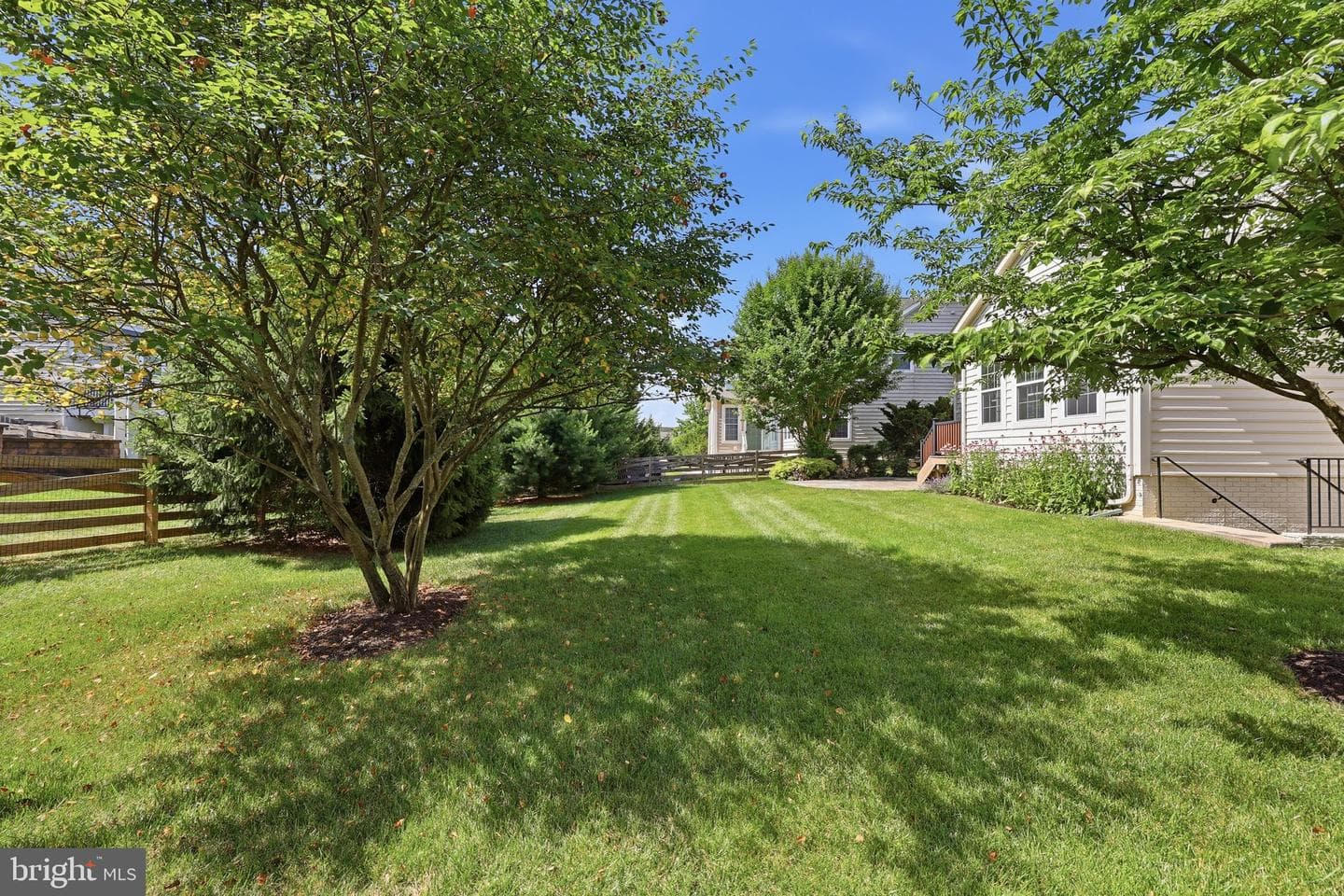 9813 Notting Hill Drive photo 48