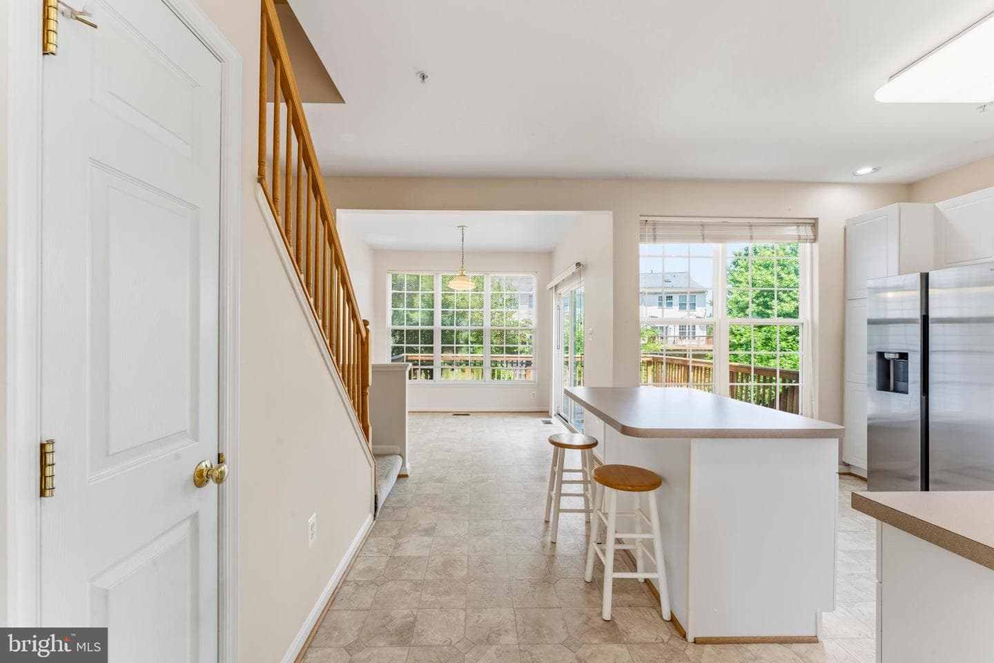 218 Harpers Way photo 6