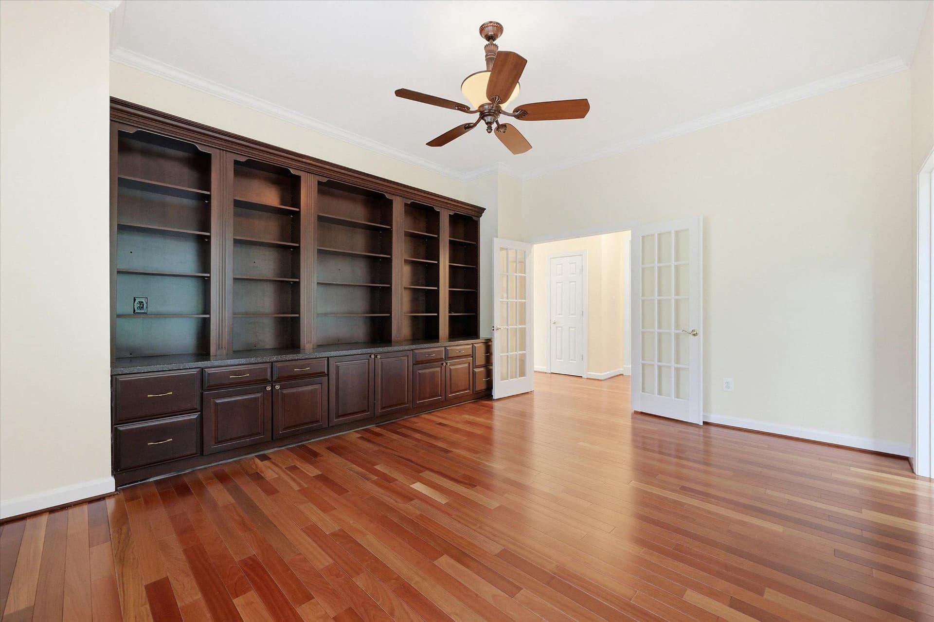 4311 Saratoga Springs Court photo 30