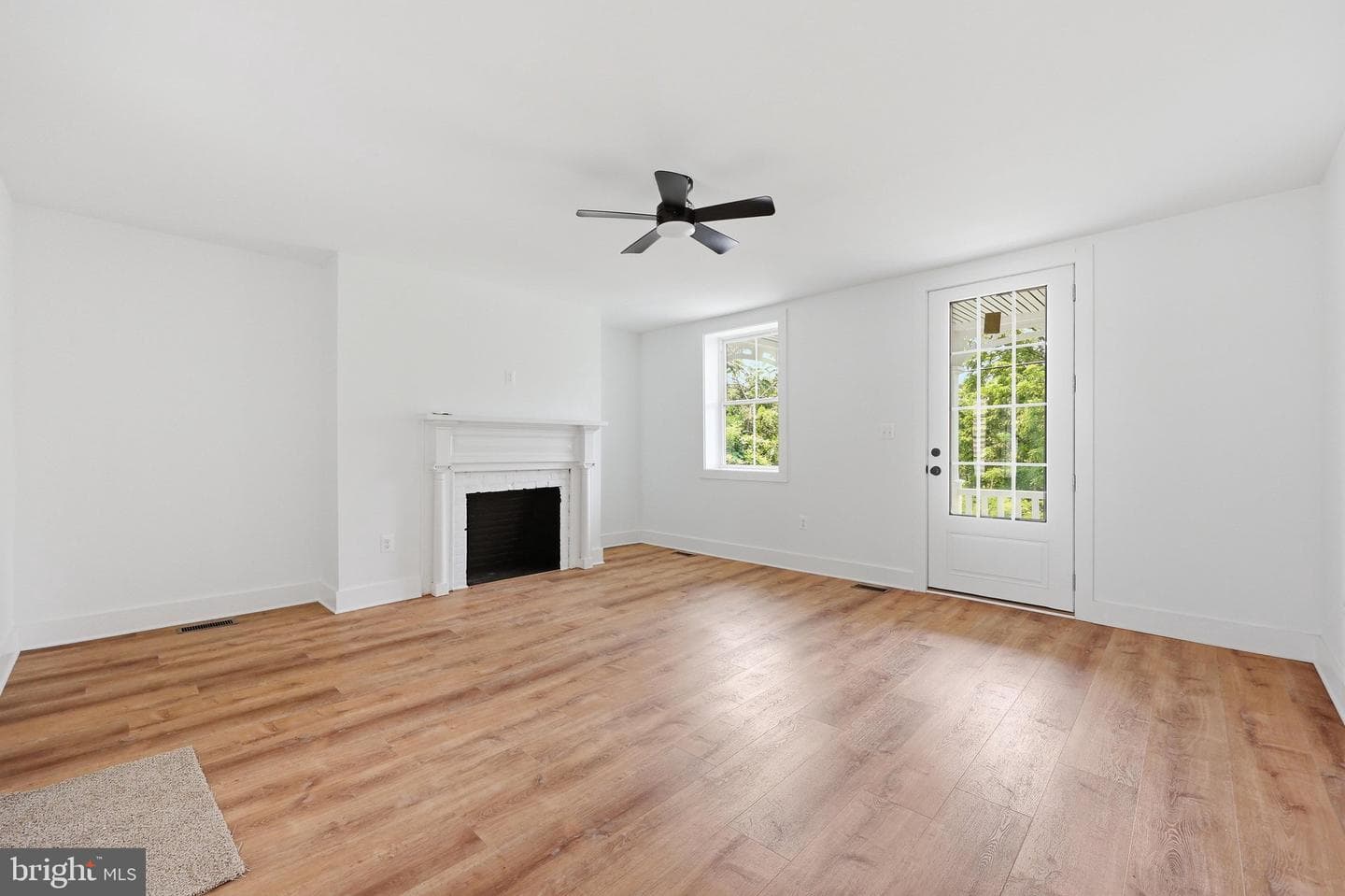 11523 Handboard Road photo 3
