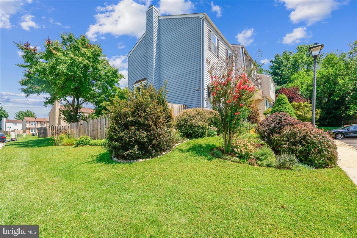 74 Oxford Court photo 64