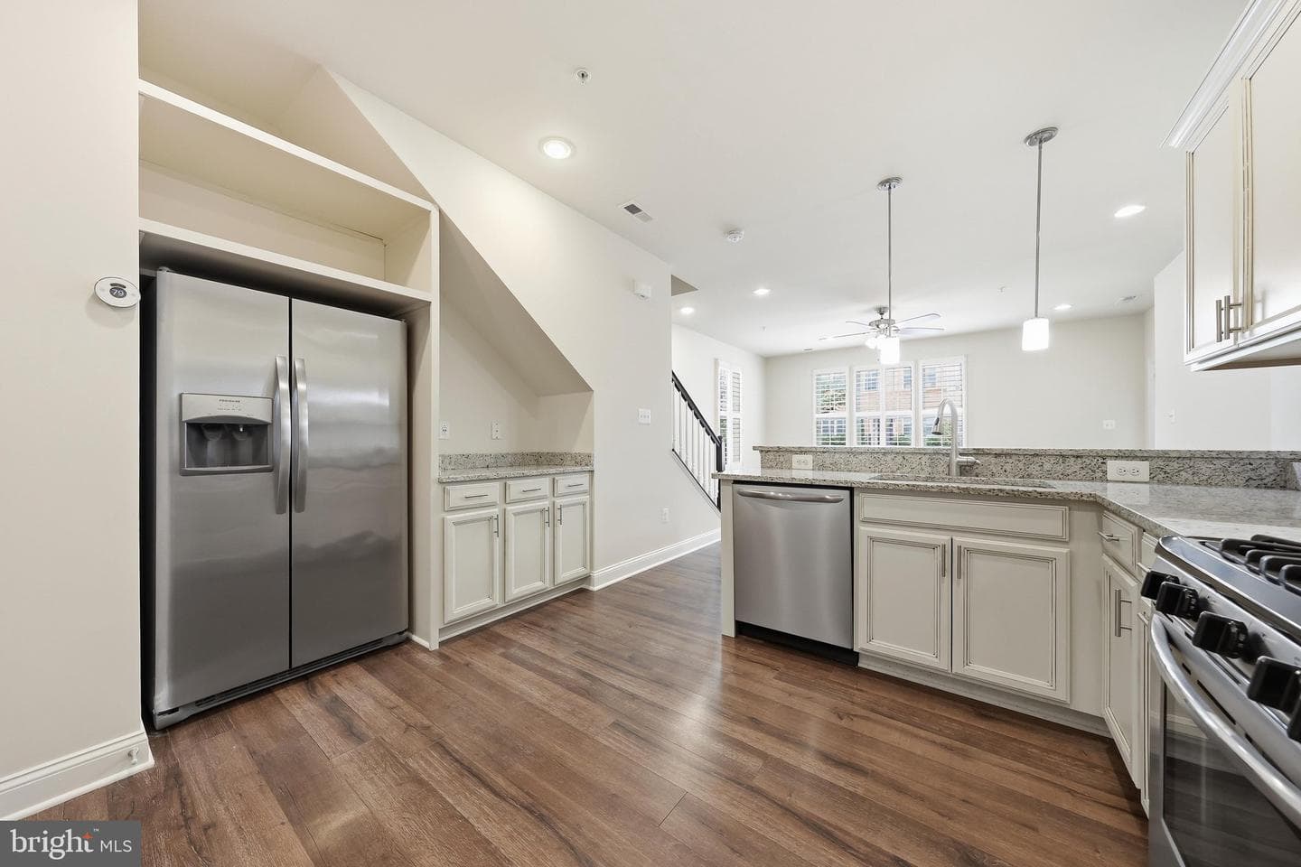 5017 Judicial Way photo 12
