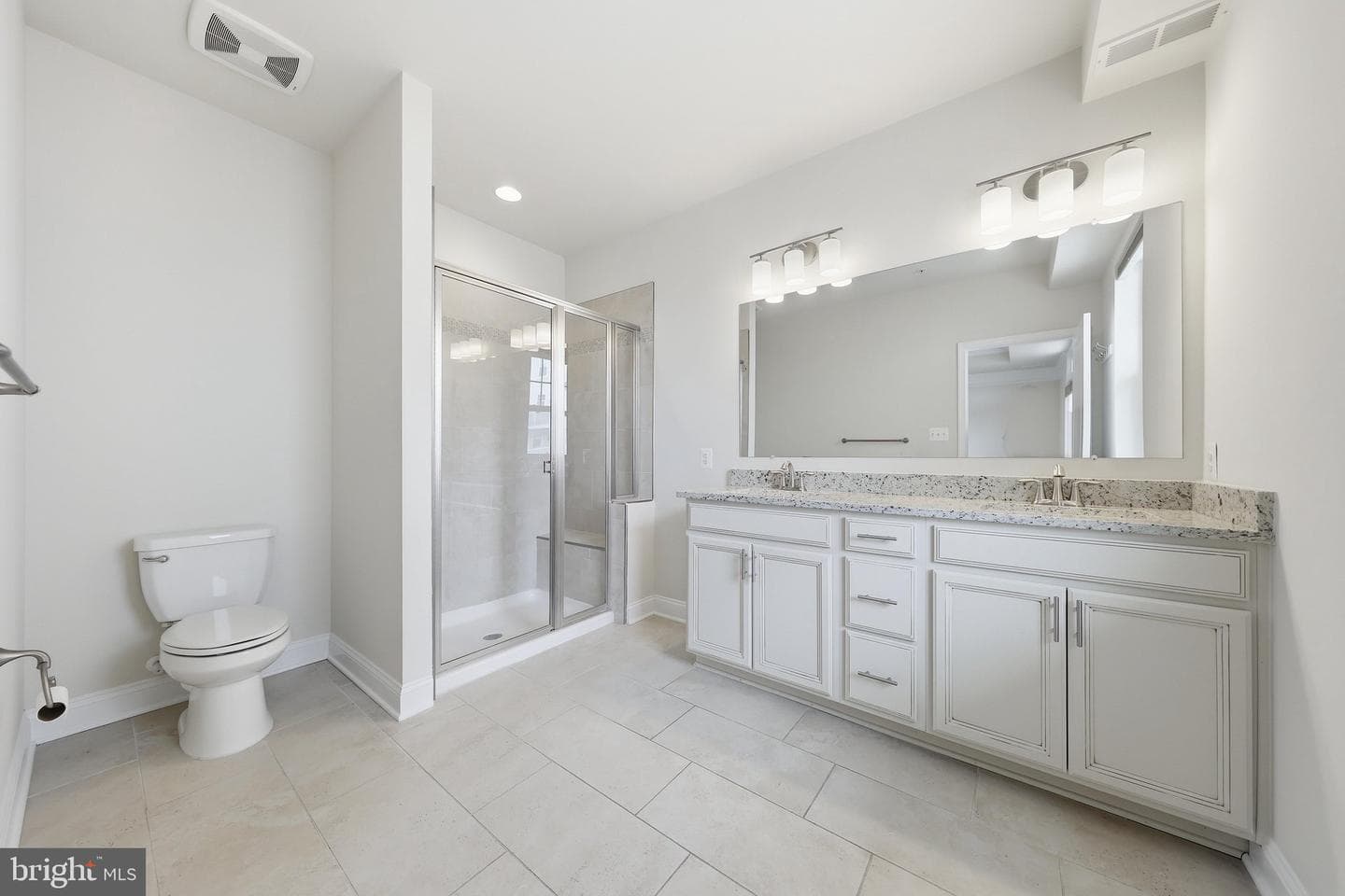 5017 Judicial Way photo 23