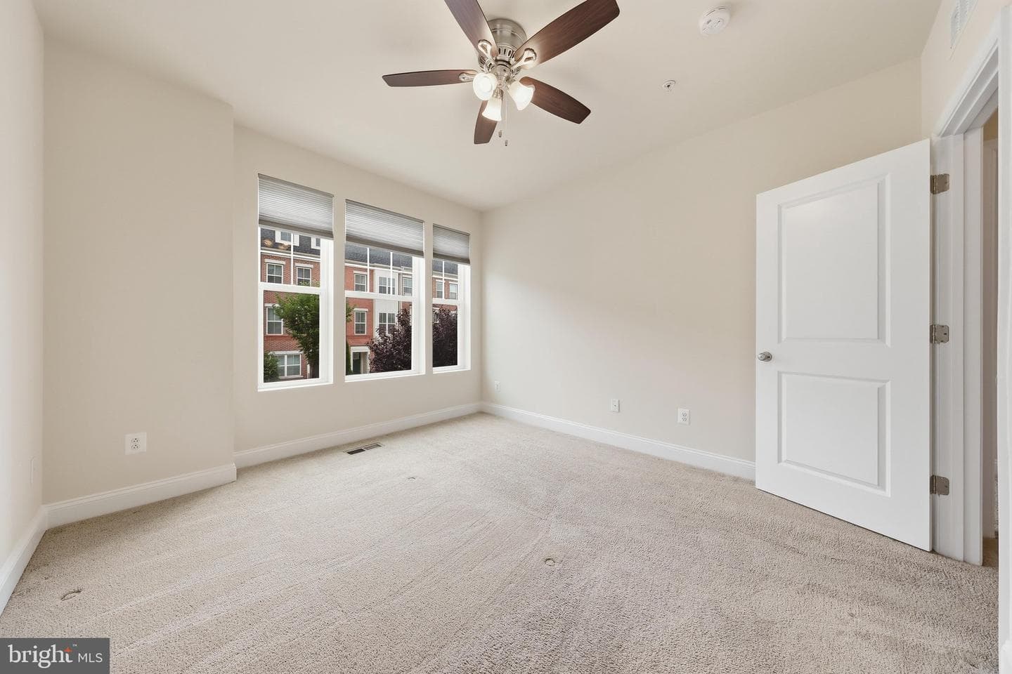 5017 Judicial Way photo 31