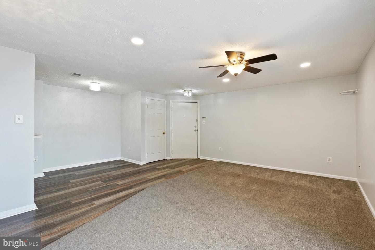 811 Stratford Way #E photo 5