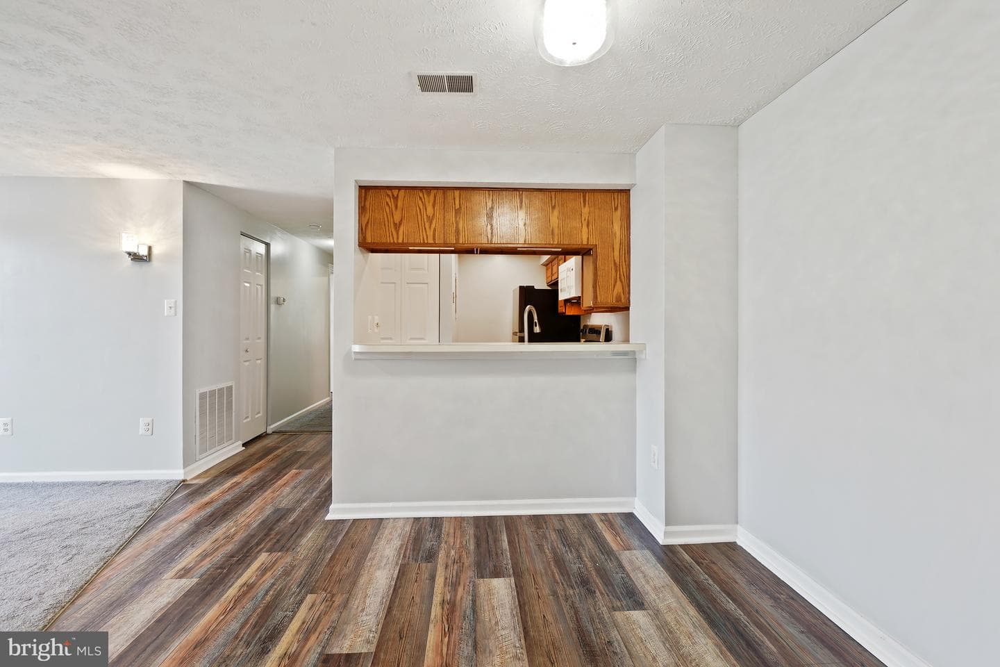 811 Stratford Way #E photo 8