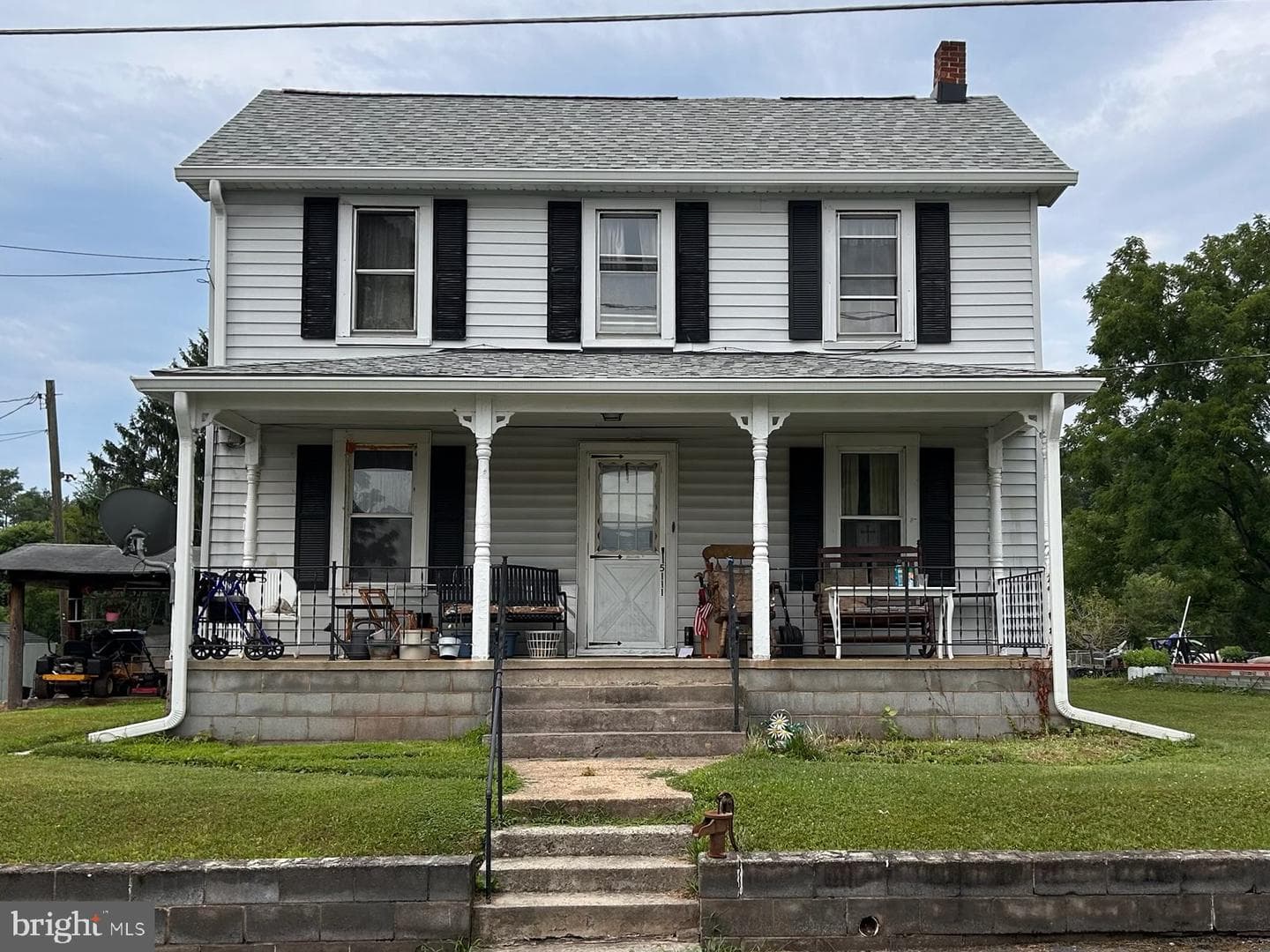 5111 Doubs Road photo 1