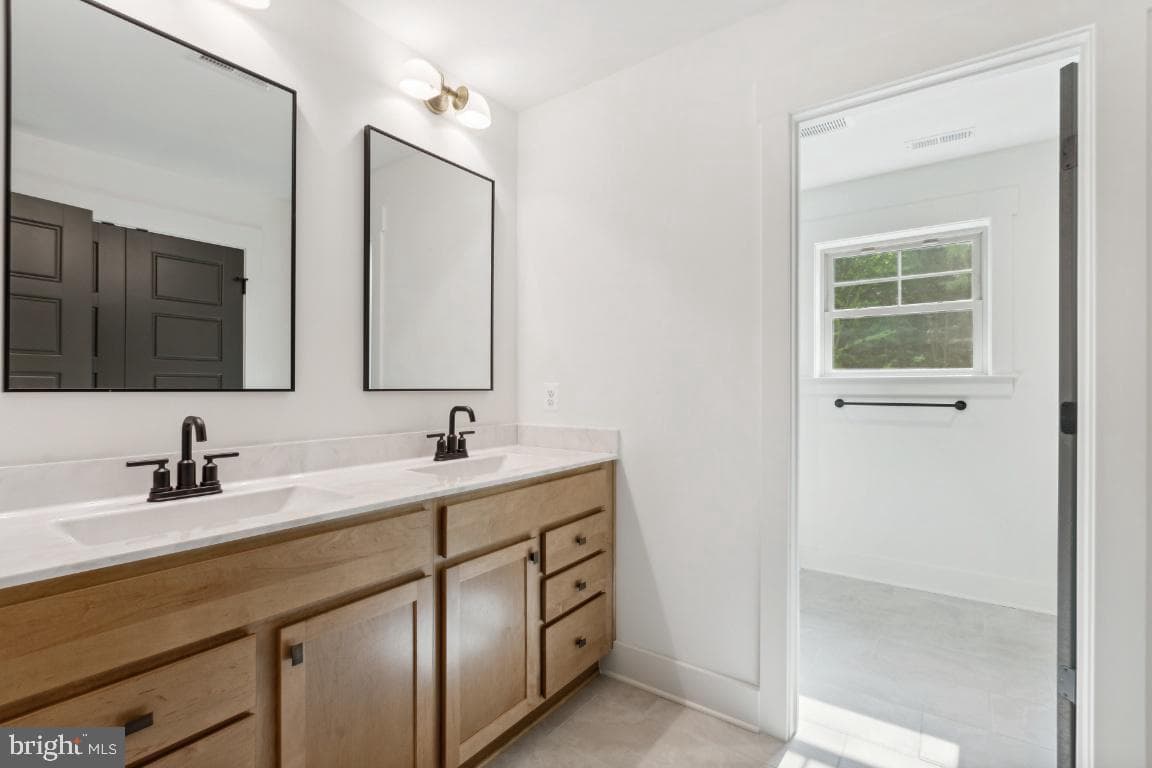 3022 Thurston Road photo 31