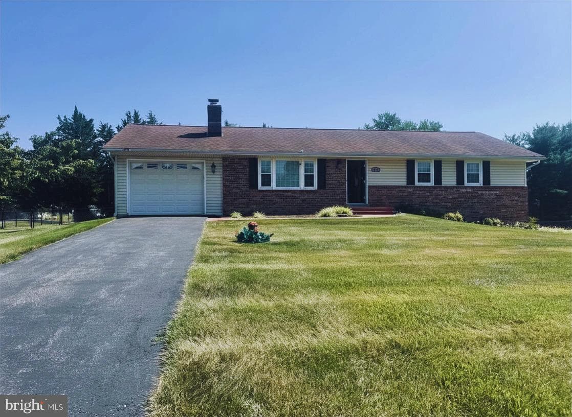 5757 Woodville Road photo 1