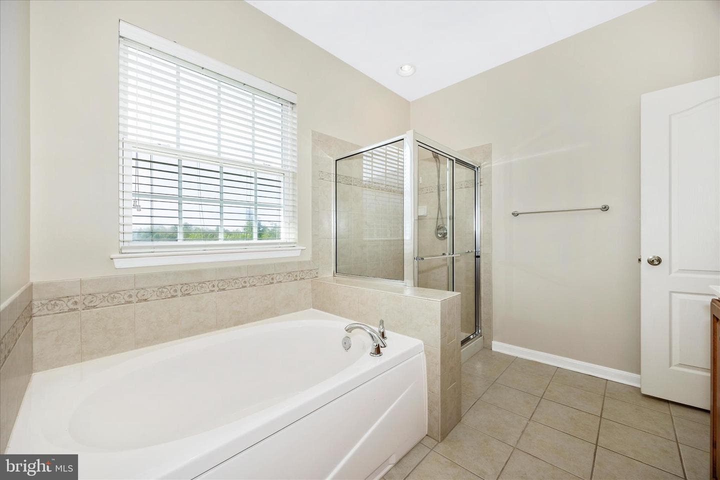 1920 Moran Drive photo 32