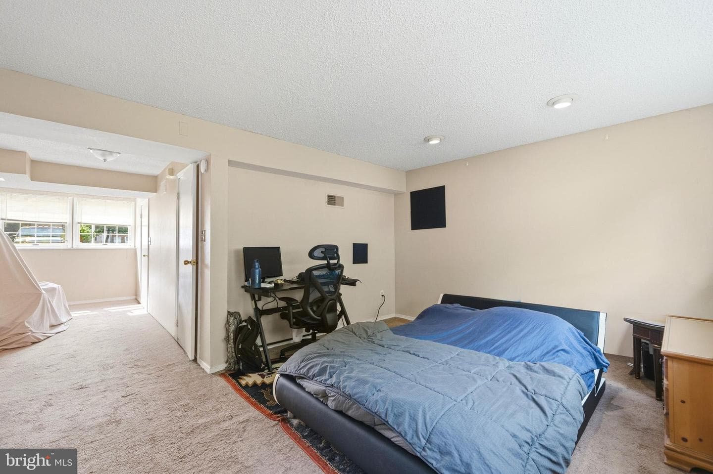 7037 Hames Court photo 6