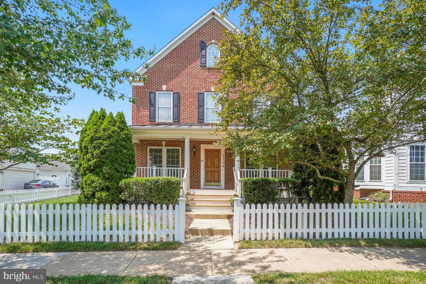 4104 Tottenham Street photo 1