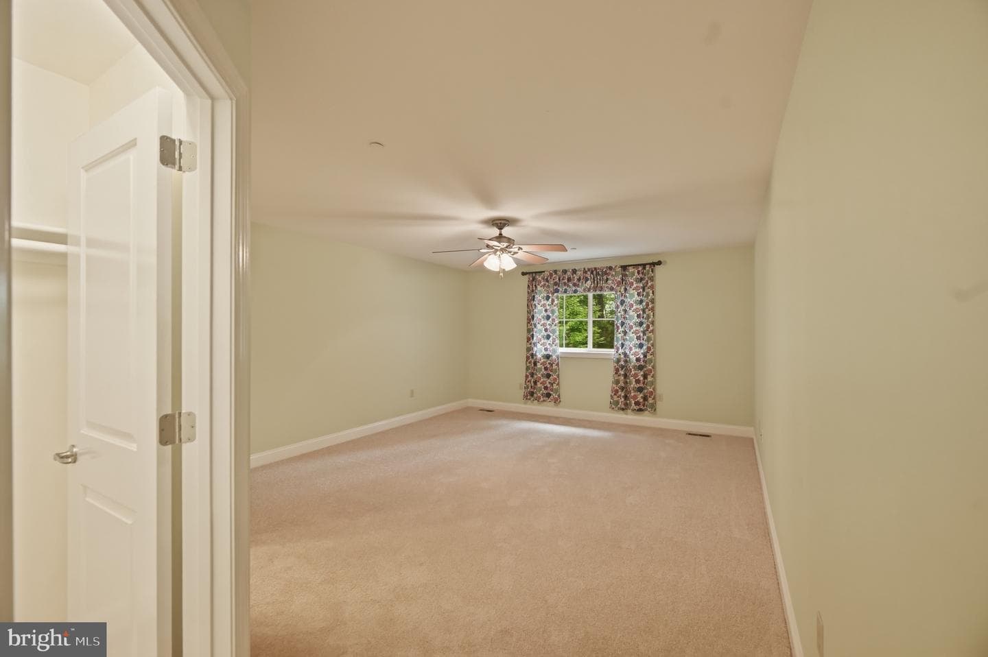 8711 Chestnut Grove Road photo 22