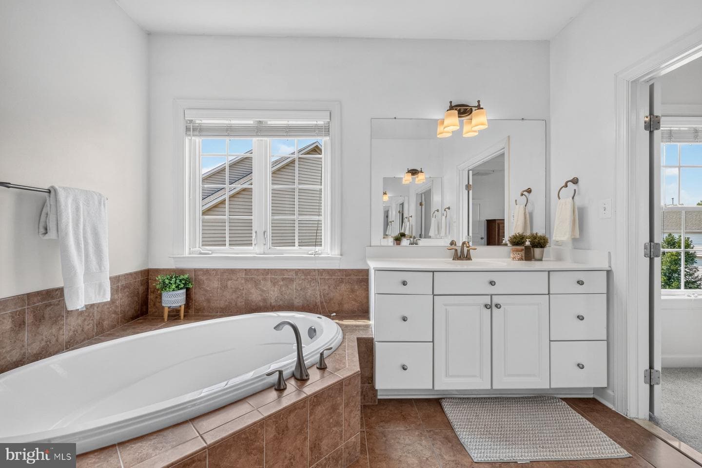 9754 Wyndham Drive photo 40