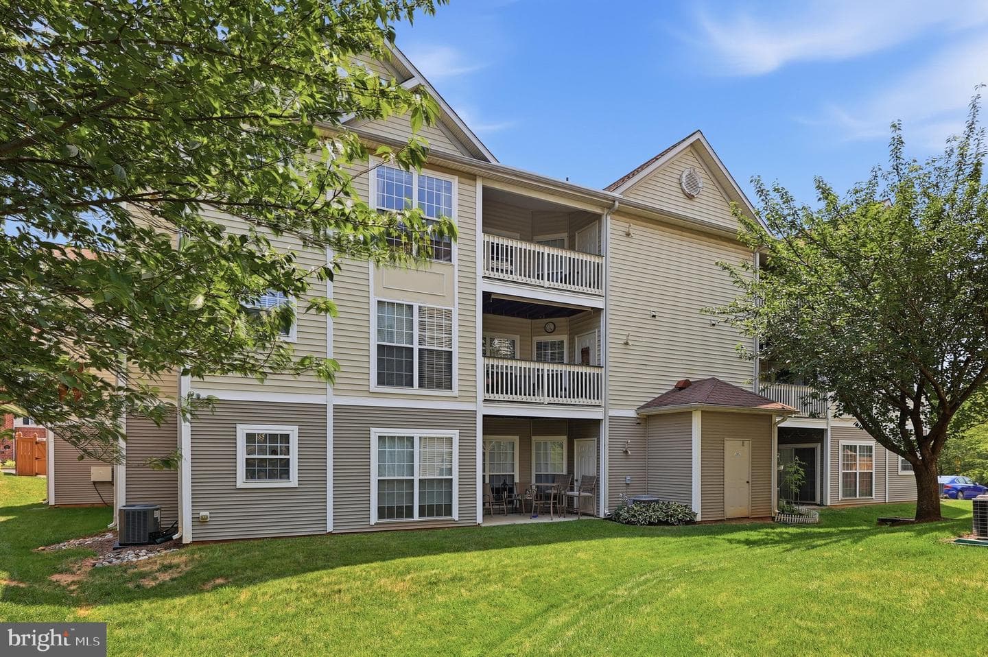 2501 Coleridge Drive photo 42