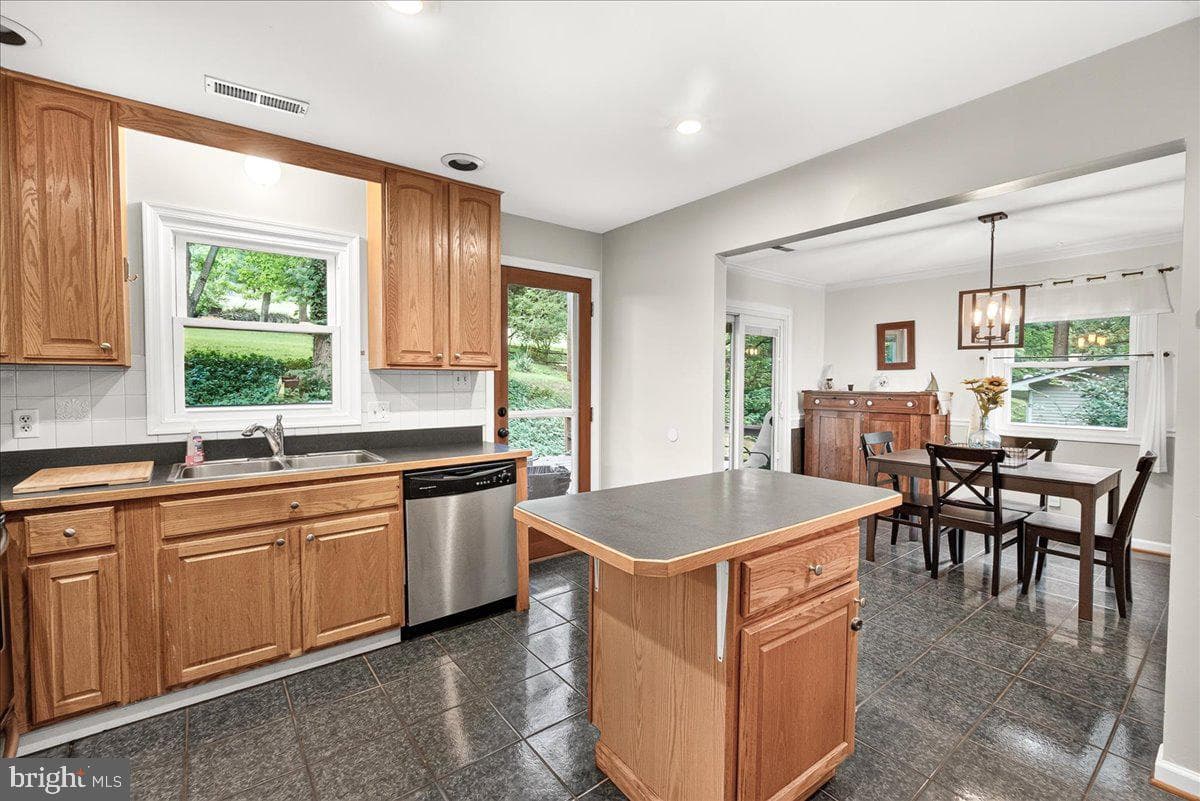6144 Mount Phillip Road photo 17