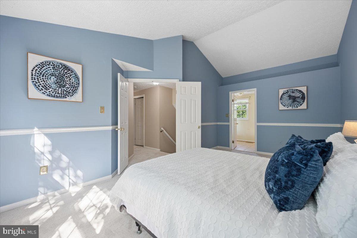 6396 Devonshire Lane photo 21