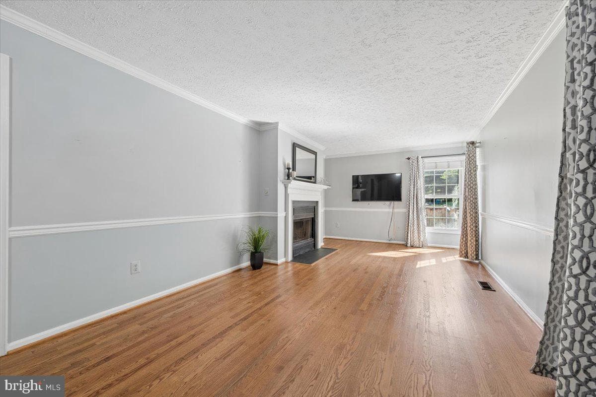 6396 Devonshire Lane photo 9