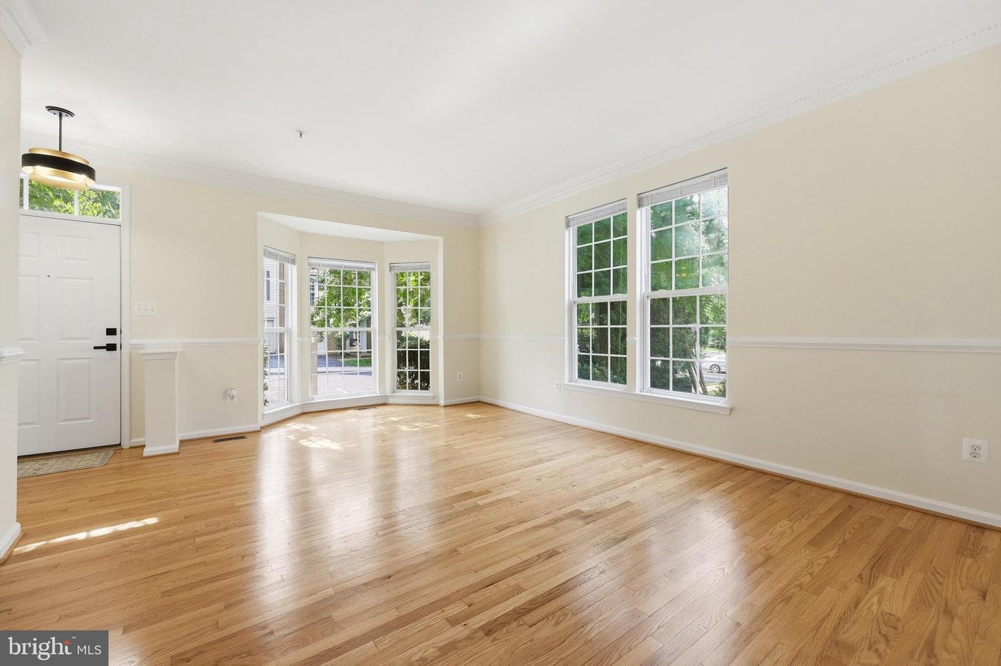 3647 Singleton Terrace photo 5