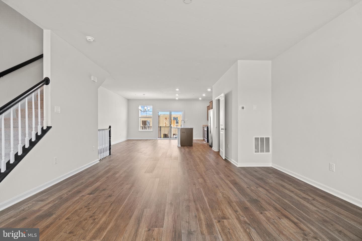 237 Moonroe Avenue photo 18