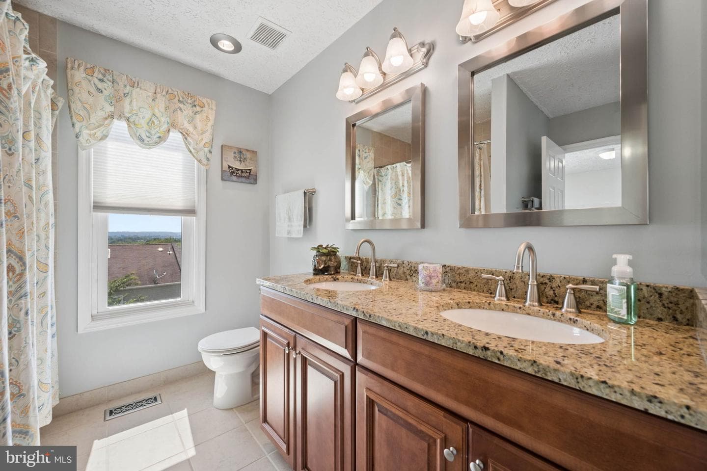 6305 Derby Circle photo 36