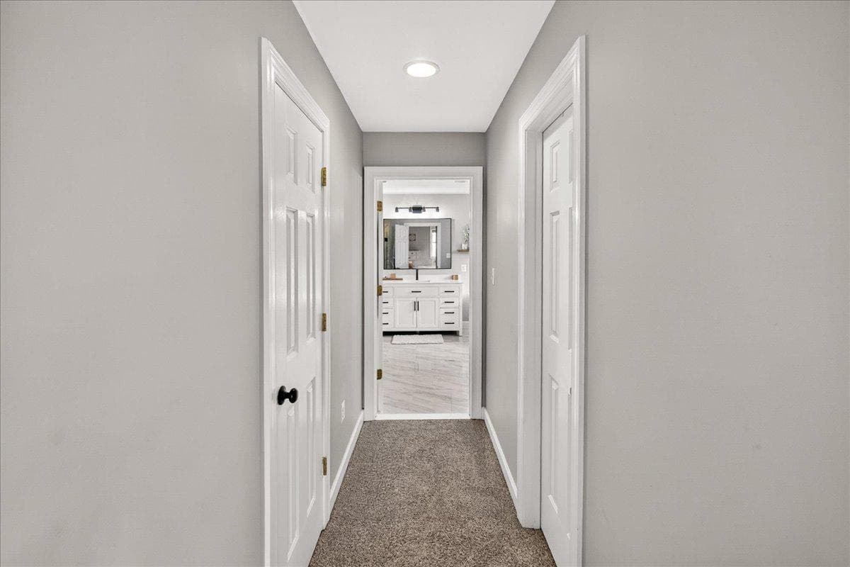 9710 Woodfield Court photo 30