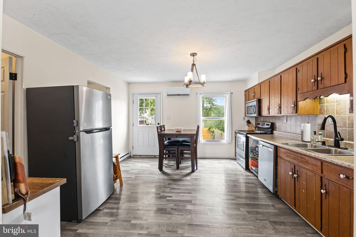 5 Welty Avenue photo 6