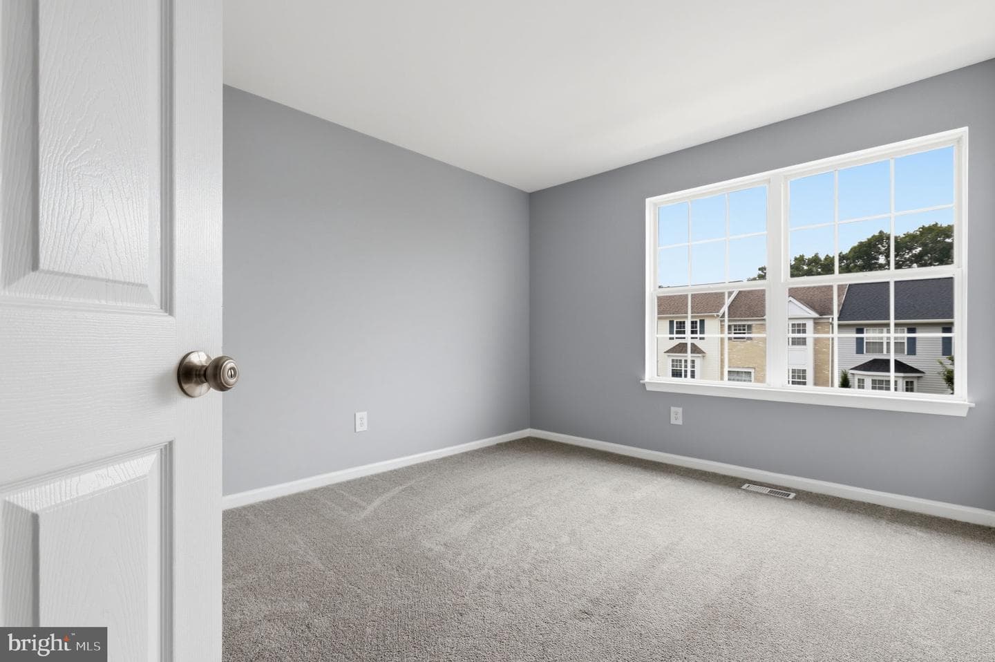 6212 Cliffside Terrace photo 22