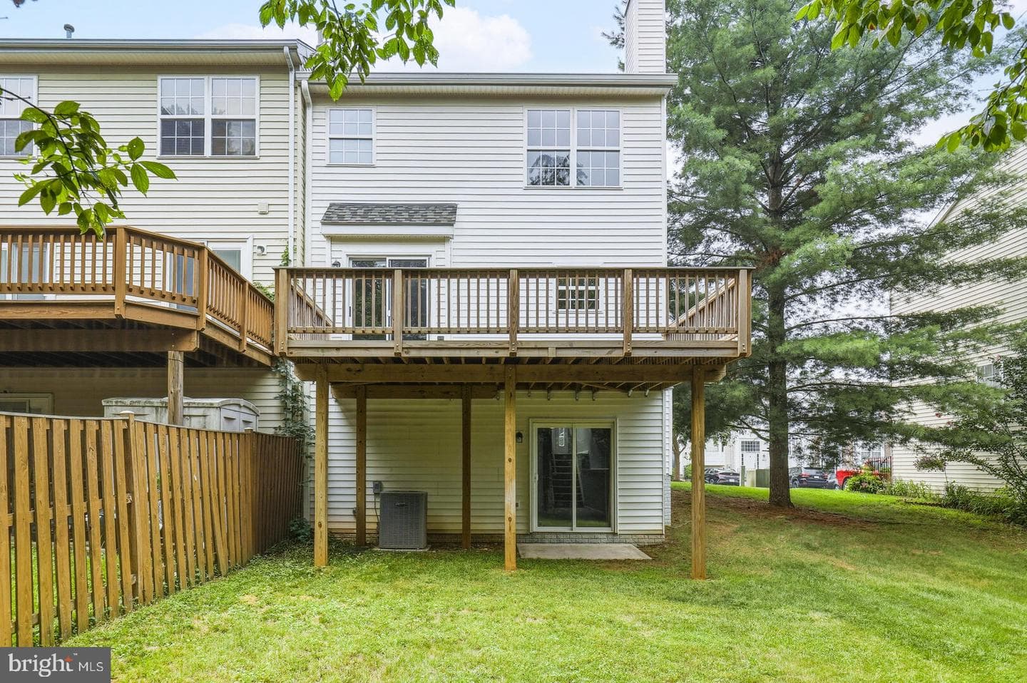 6212 Cliffside Terrace photo 38
