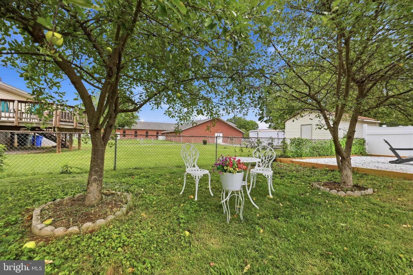 391 Prospect Boulevard photo 30