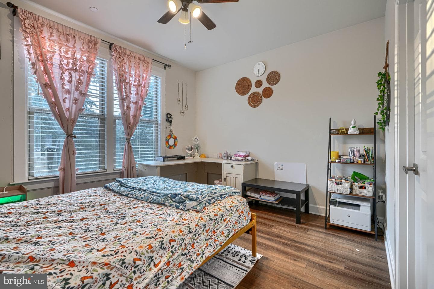 7142 Starmount Way photo 32
