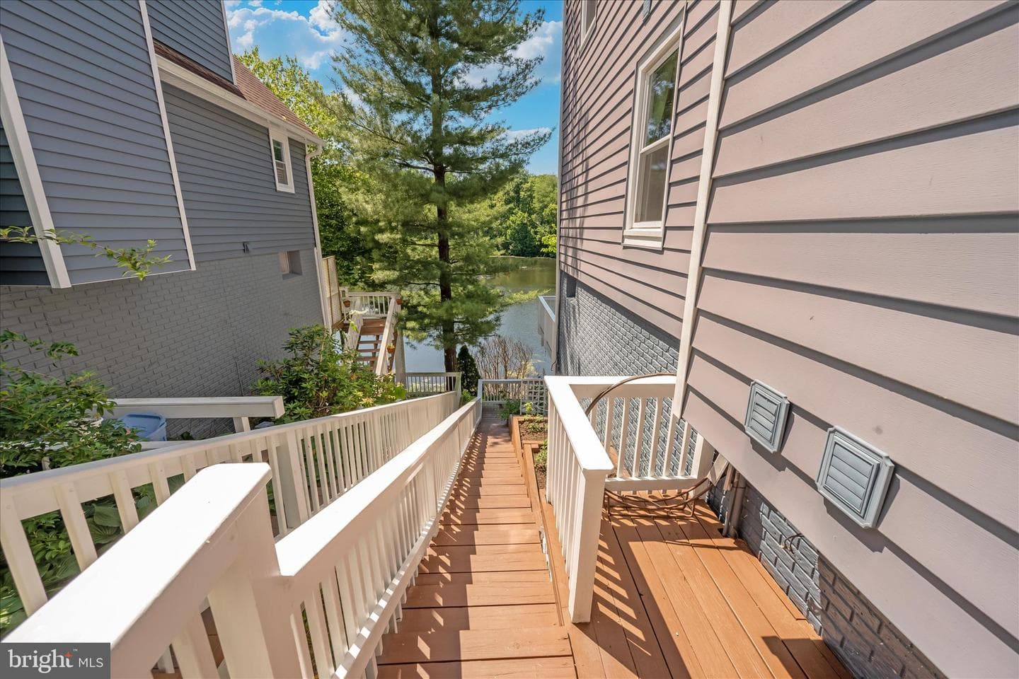 6594 Hemlock Point Road photo 86