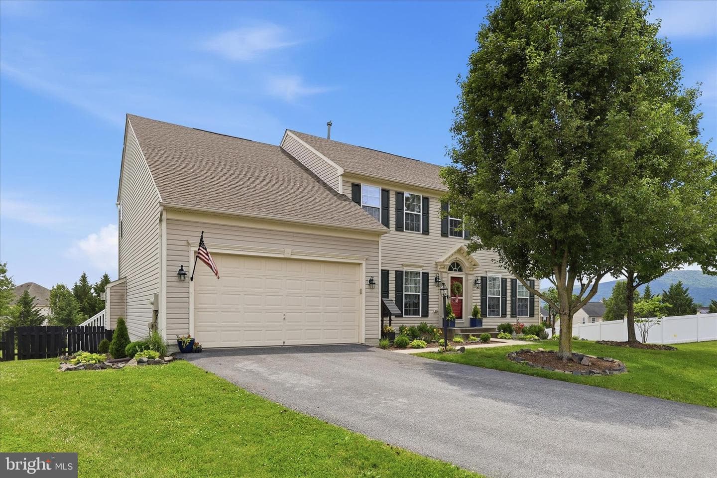 598 Timbermill Court photo 1