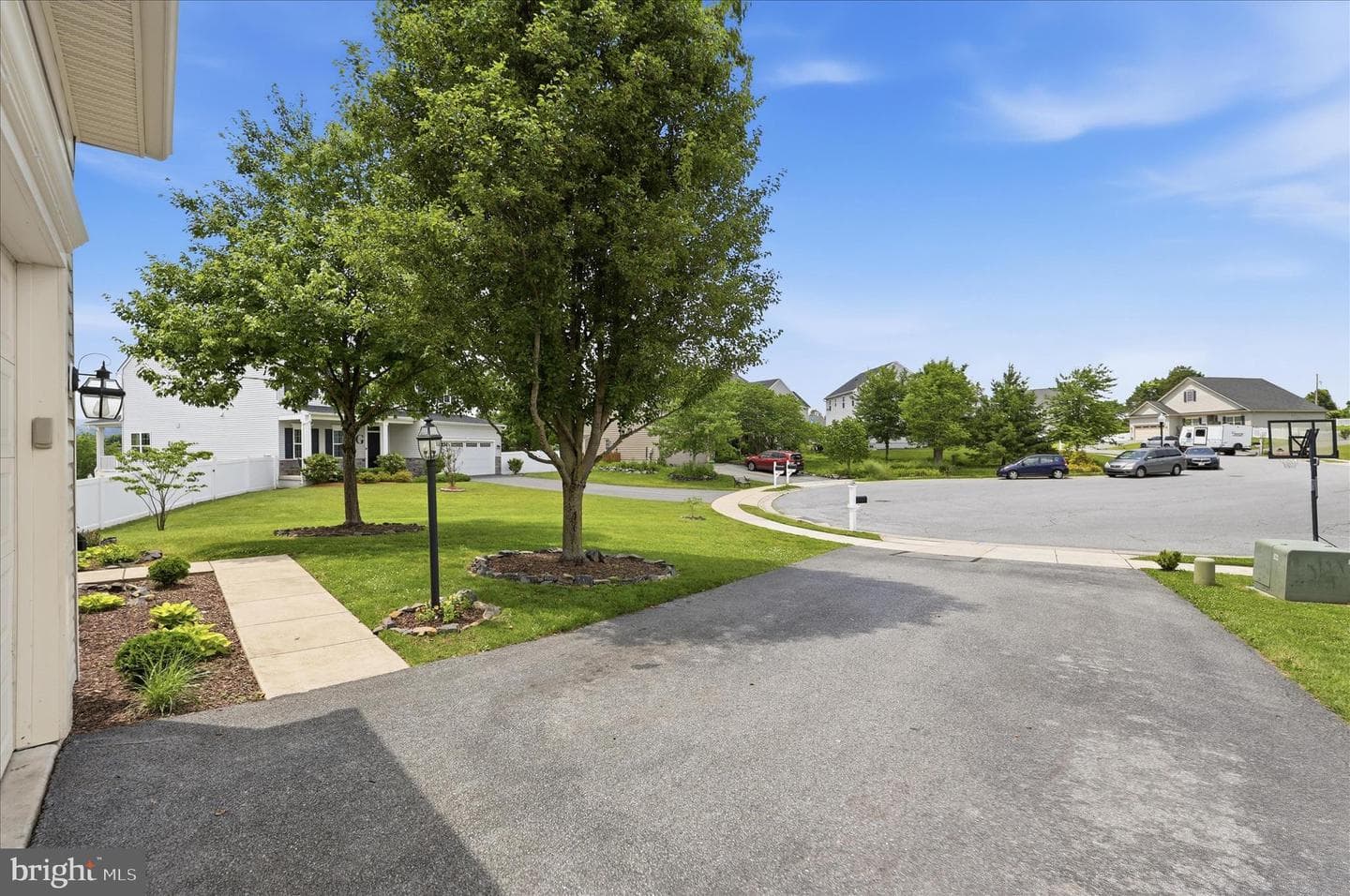 598 Timbermill Court photo 46