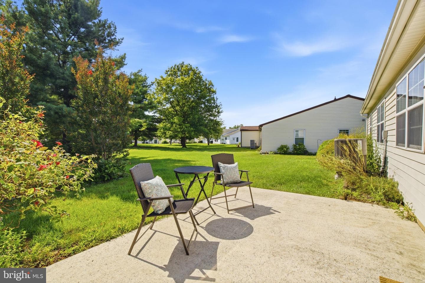 5661 Crabapple Drive photo 23