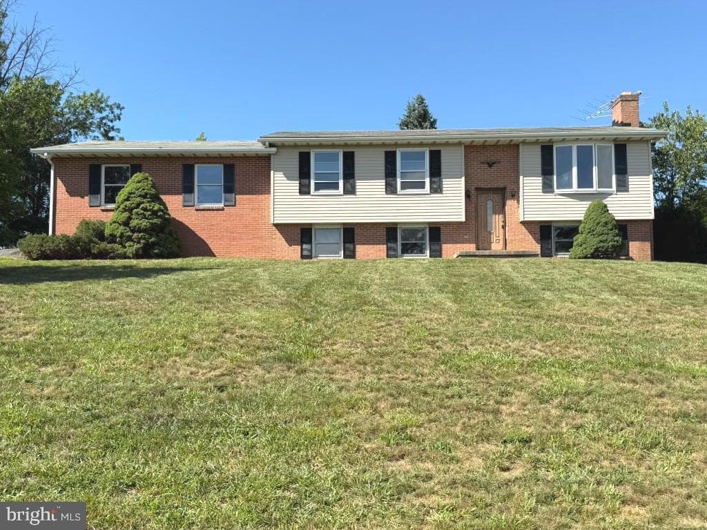 9301 Liberty Court, Frederick