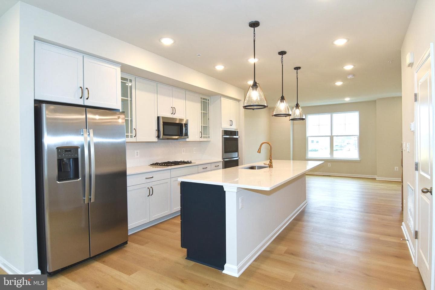 402 Matlock Lane photo 1